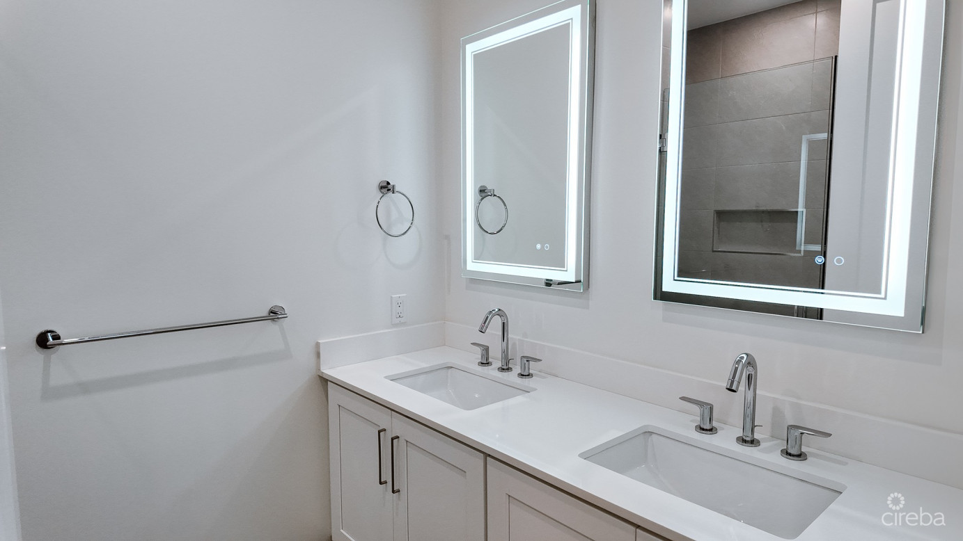 Periwinkle Townhome Grand Harbour