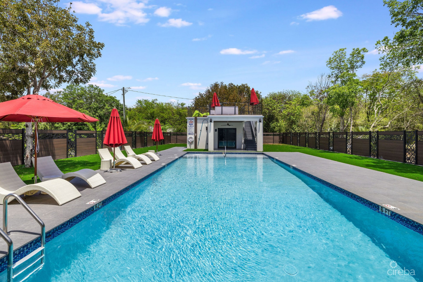 Arza West Bay Ruby– Upgraded Fully Furnished 1-bed Corner Unit