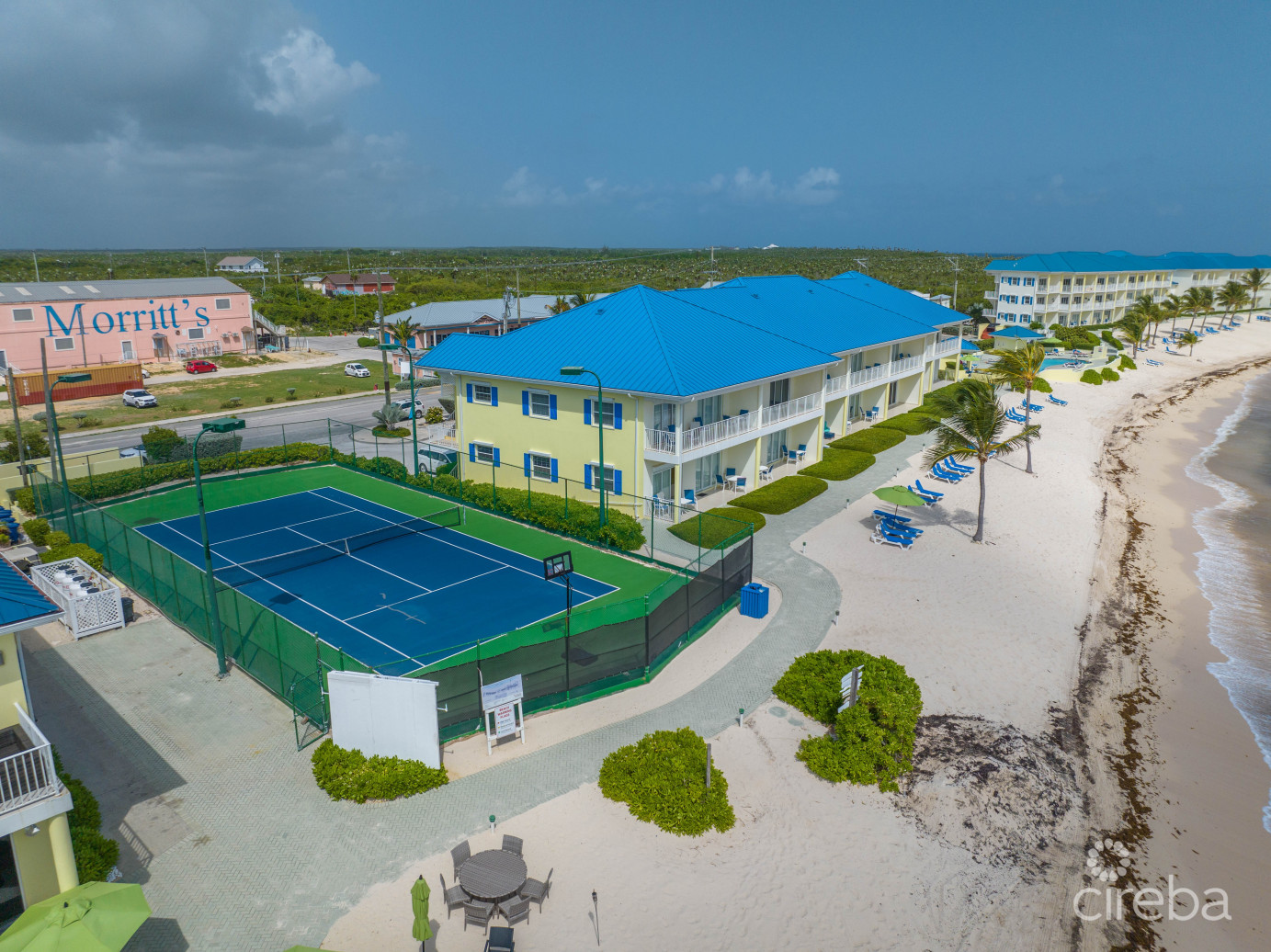 Castaway Cove – 2 Bed Beachfront Condo