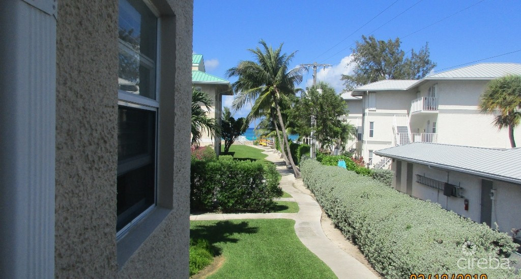 Plantation Village Beach Resort