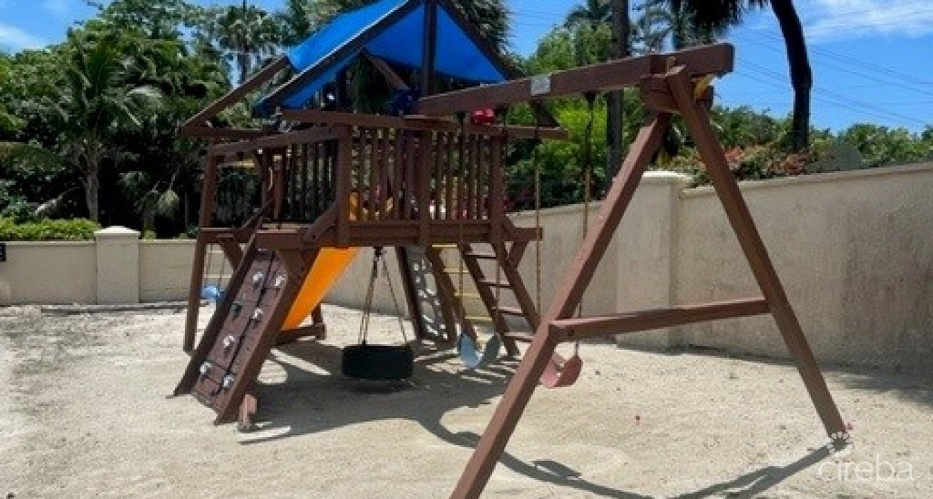 Plantation Village Beach Resort