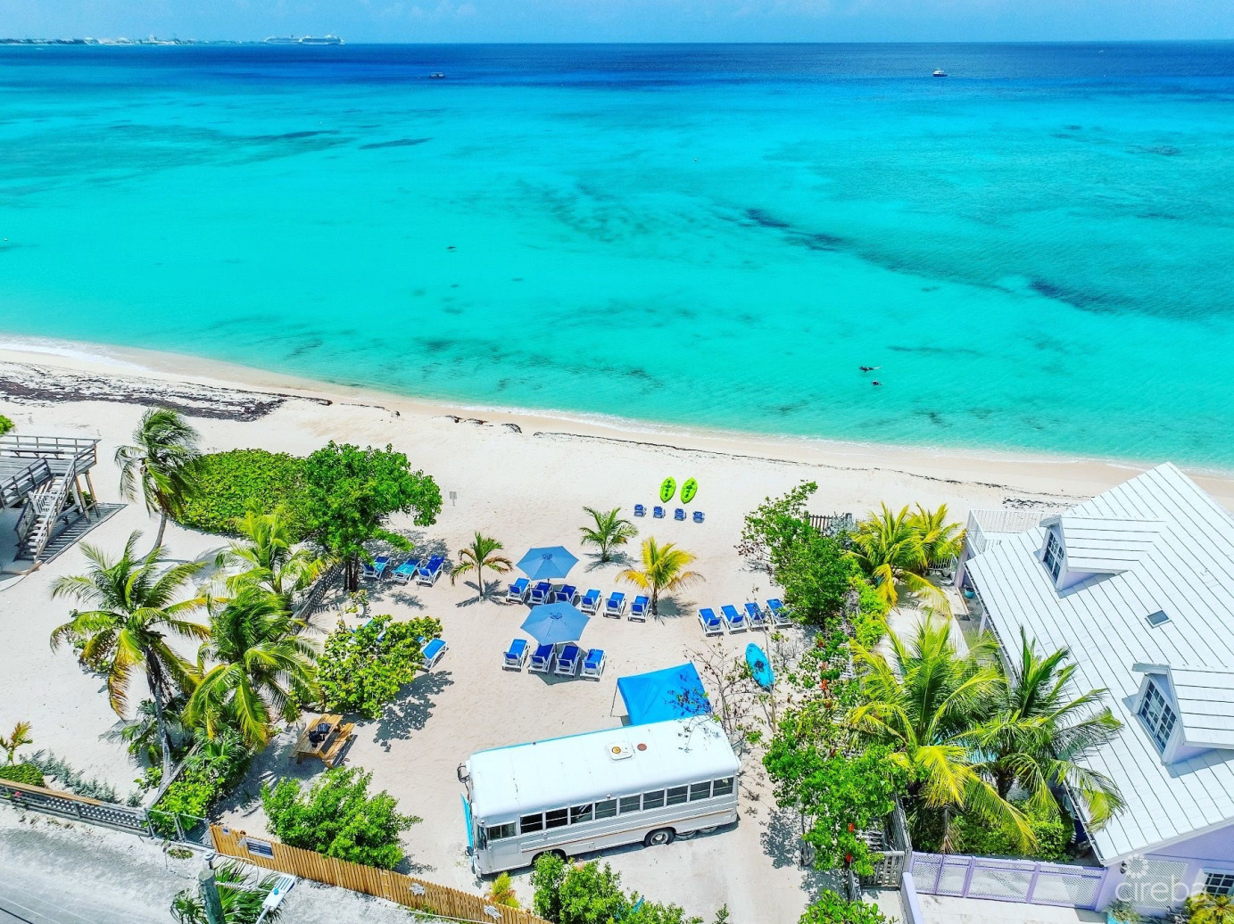 Boggy Sands Club Coral 1