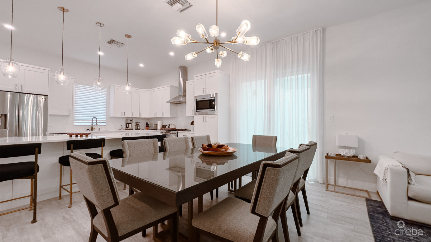 Boggy Sands Club Coral 1