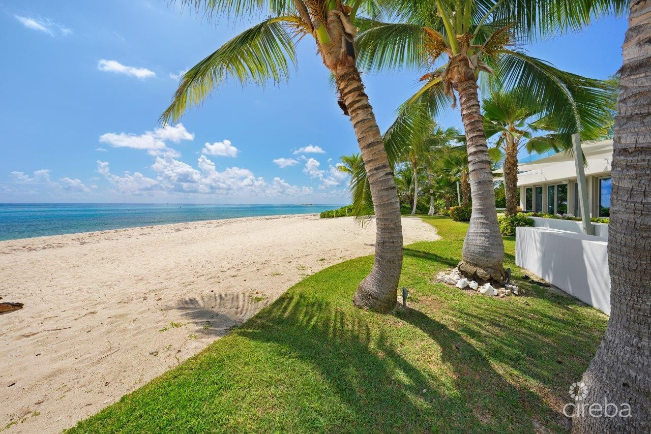 Tides 4-bed Beachfront Condo With Oversized Terrace