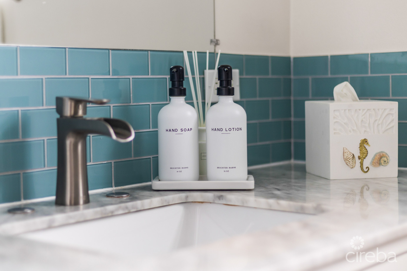 The Cottages In East End  Boutique Hotel