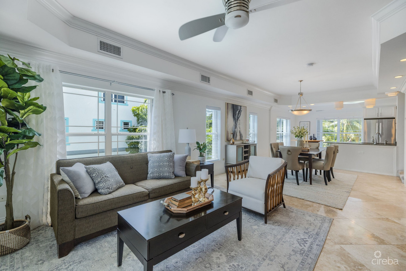 Coastal Escape – Executive Waterfront Living