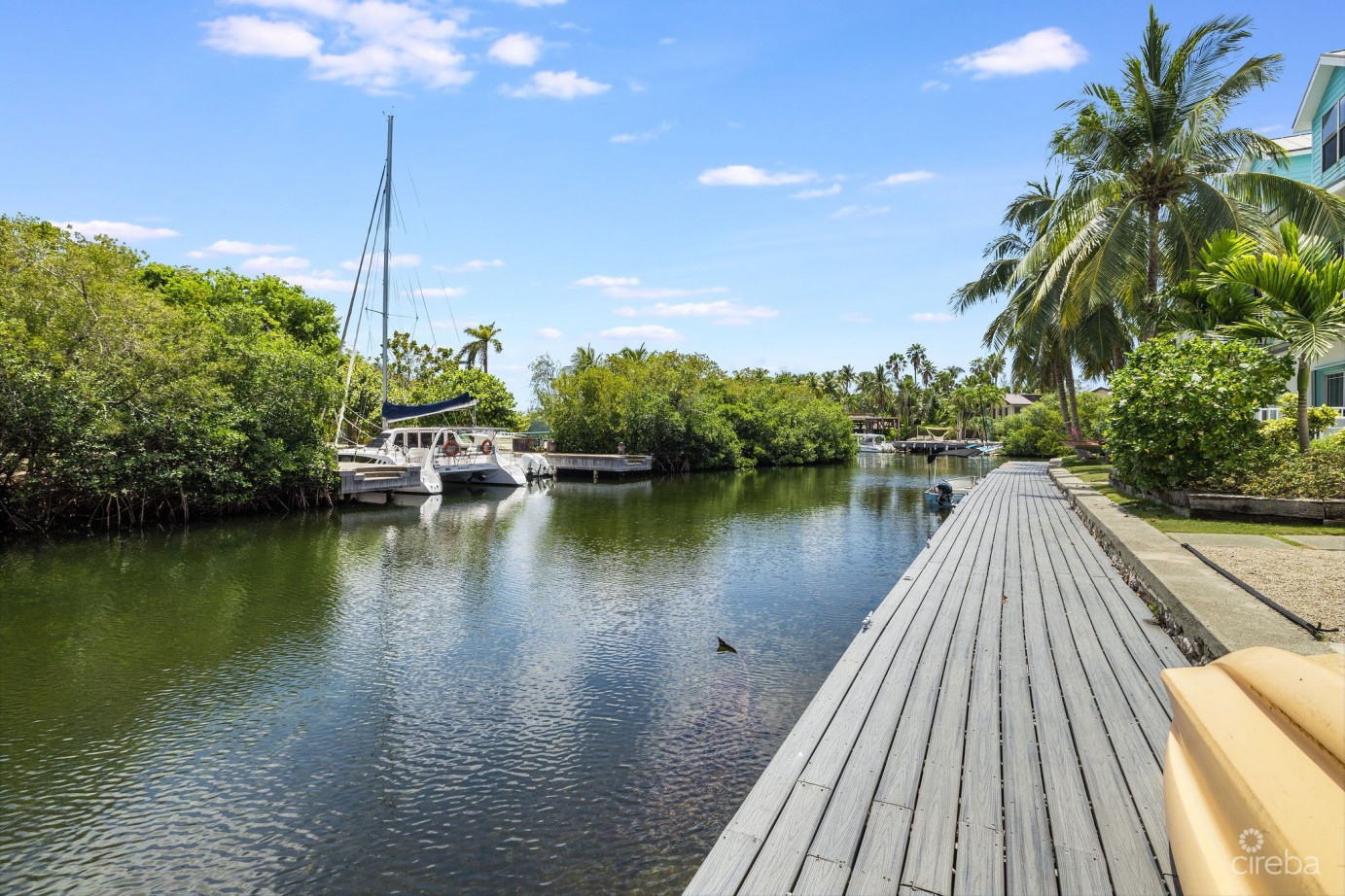 Coastal Escape – Executive Waterfront Living