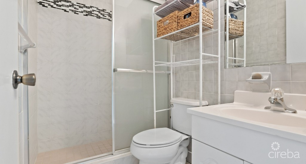 South Palms #5 (2 Bed/2.5 Bath Ss Townhome)