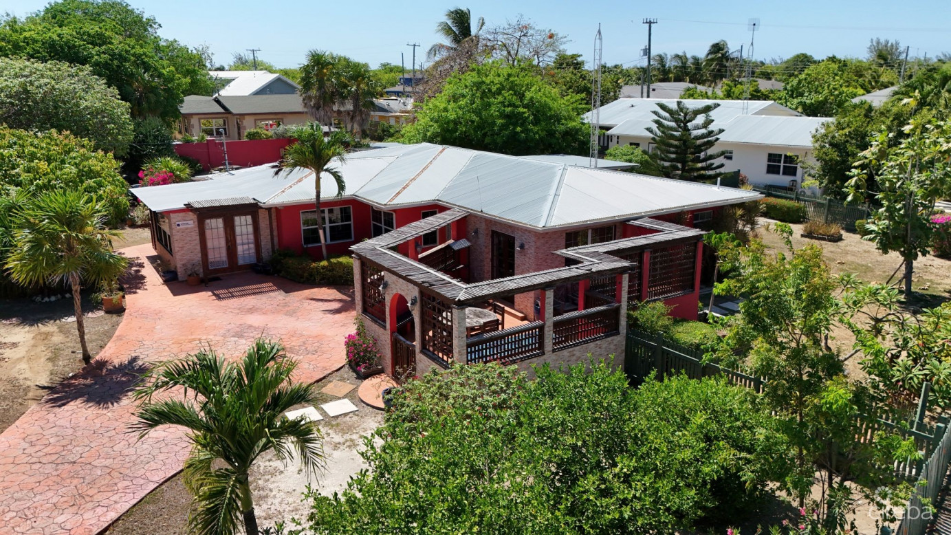 West Bay Home - 2 Apartments  Priced To Sell!