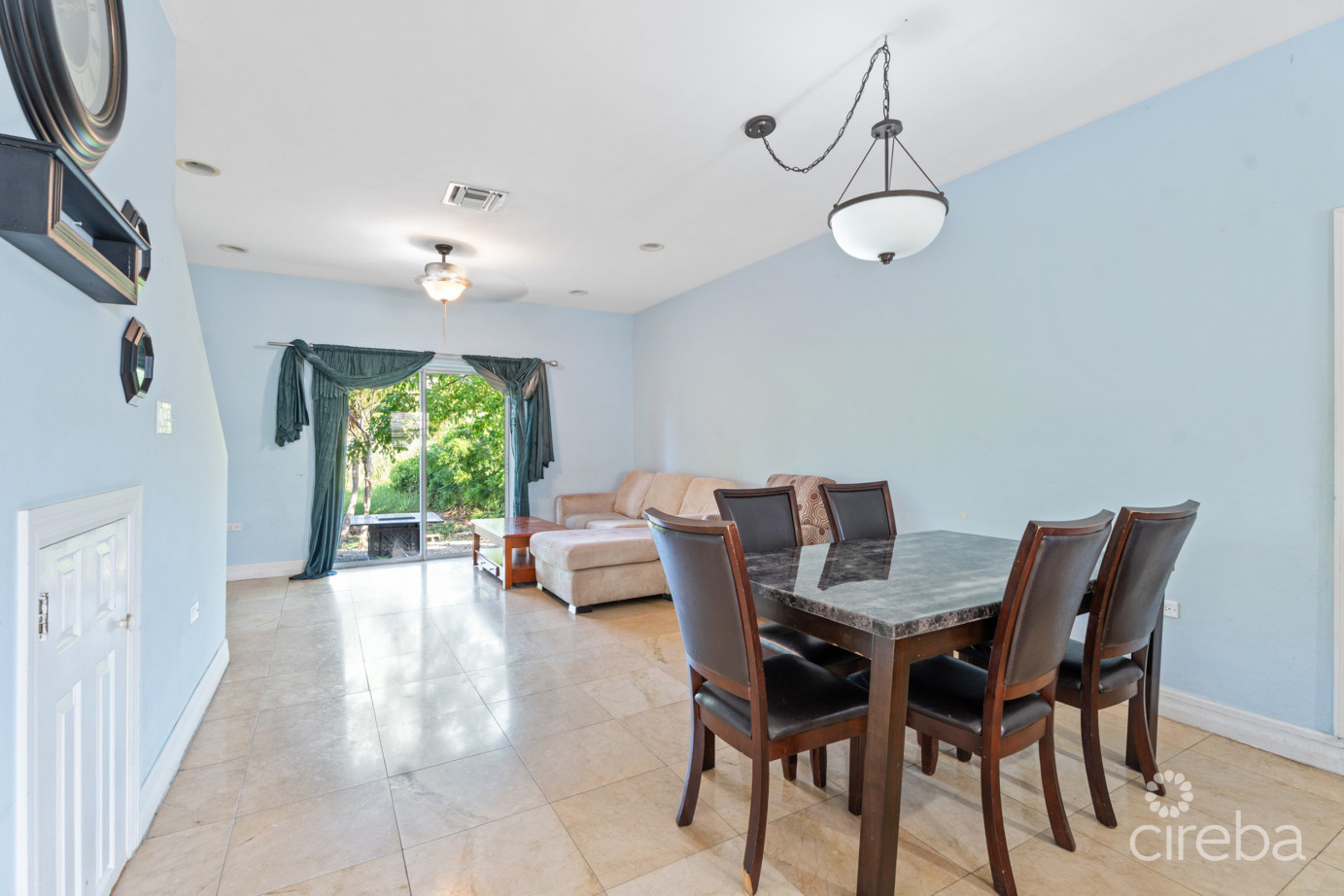 Owner Will Pay Stamp Duty!  West Bay 3-bed End Unit