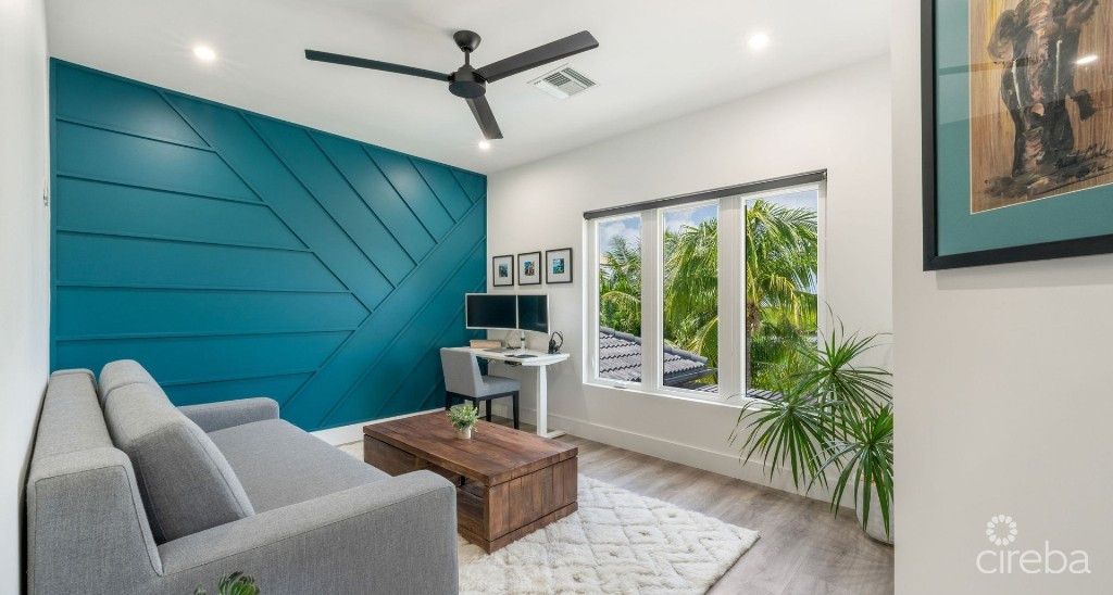 Luxury Residence In Tranquil Yacht Club Location