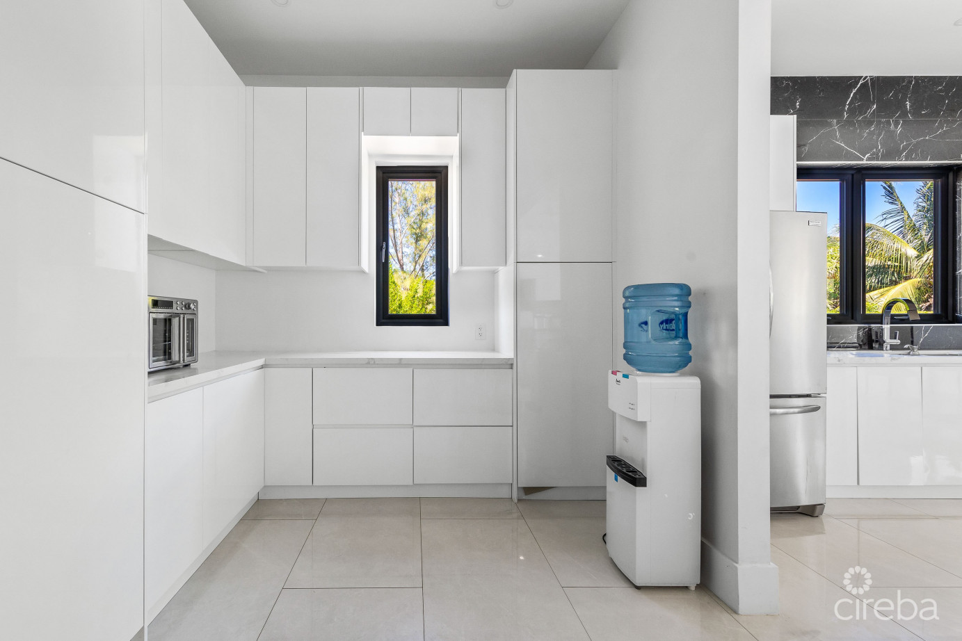 48 Haven Circle - Modern Single Family Home