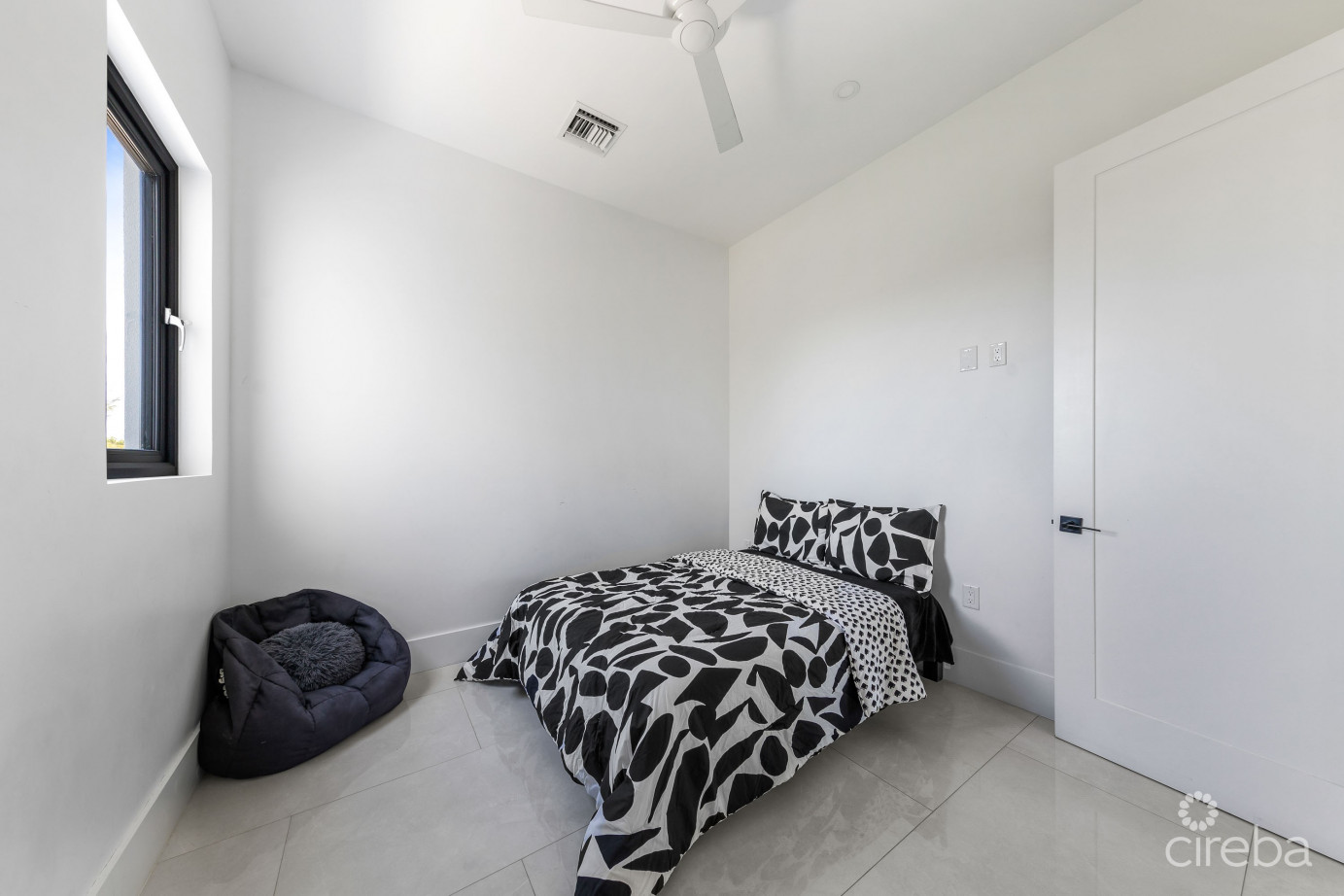 48 Haven Circle - Modern Single Family Home