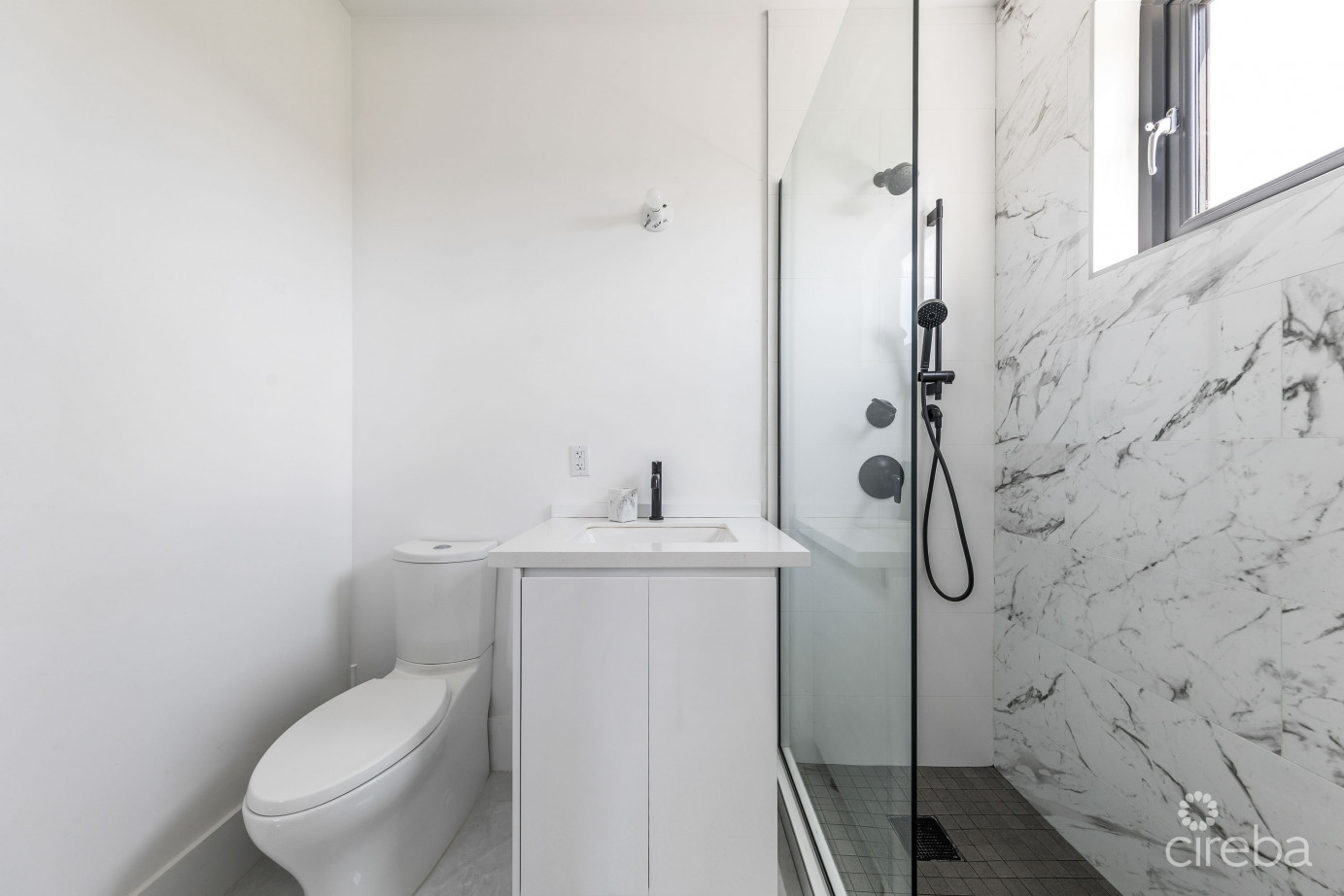 48 Haven Circle - Modern Single Family Home