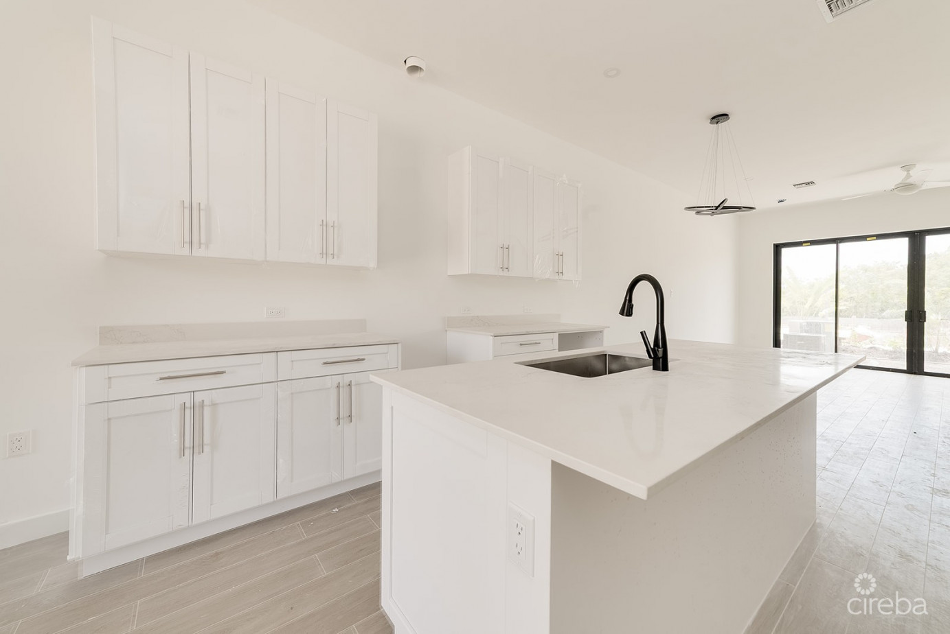 Prive Phase 1 2 Bed 2.5bath, Pool View