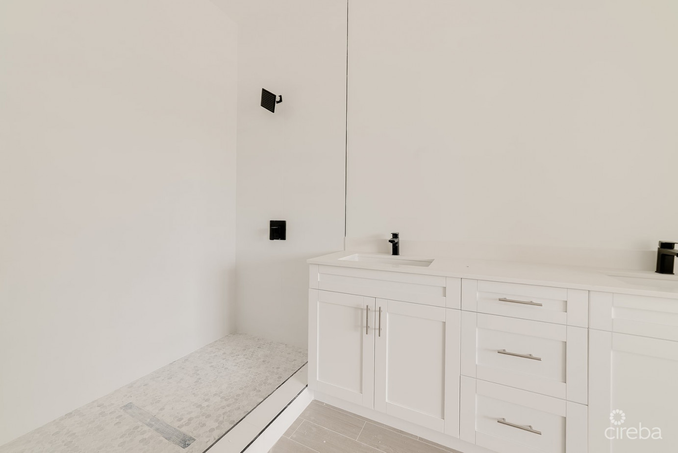 Prive Phase 1 2 Bed 2.5bath, Pool View