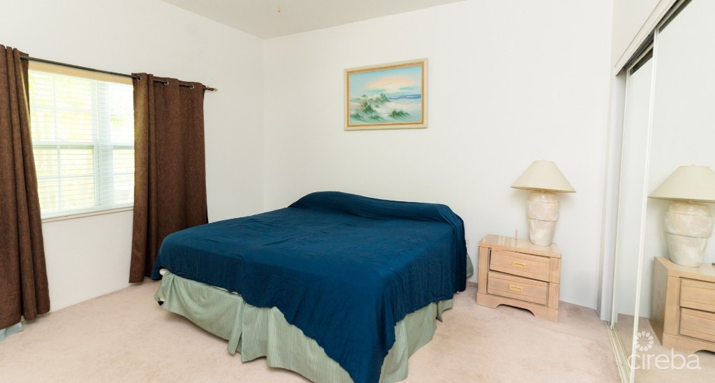 Walkers Road Charming 2bed/2bath Plus Den