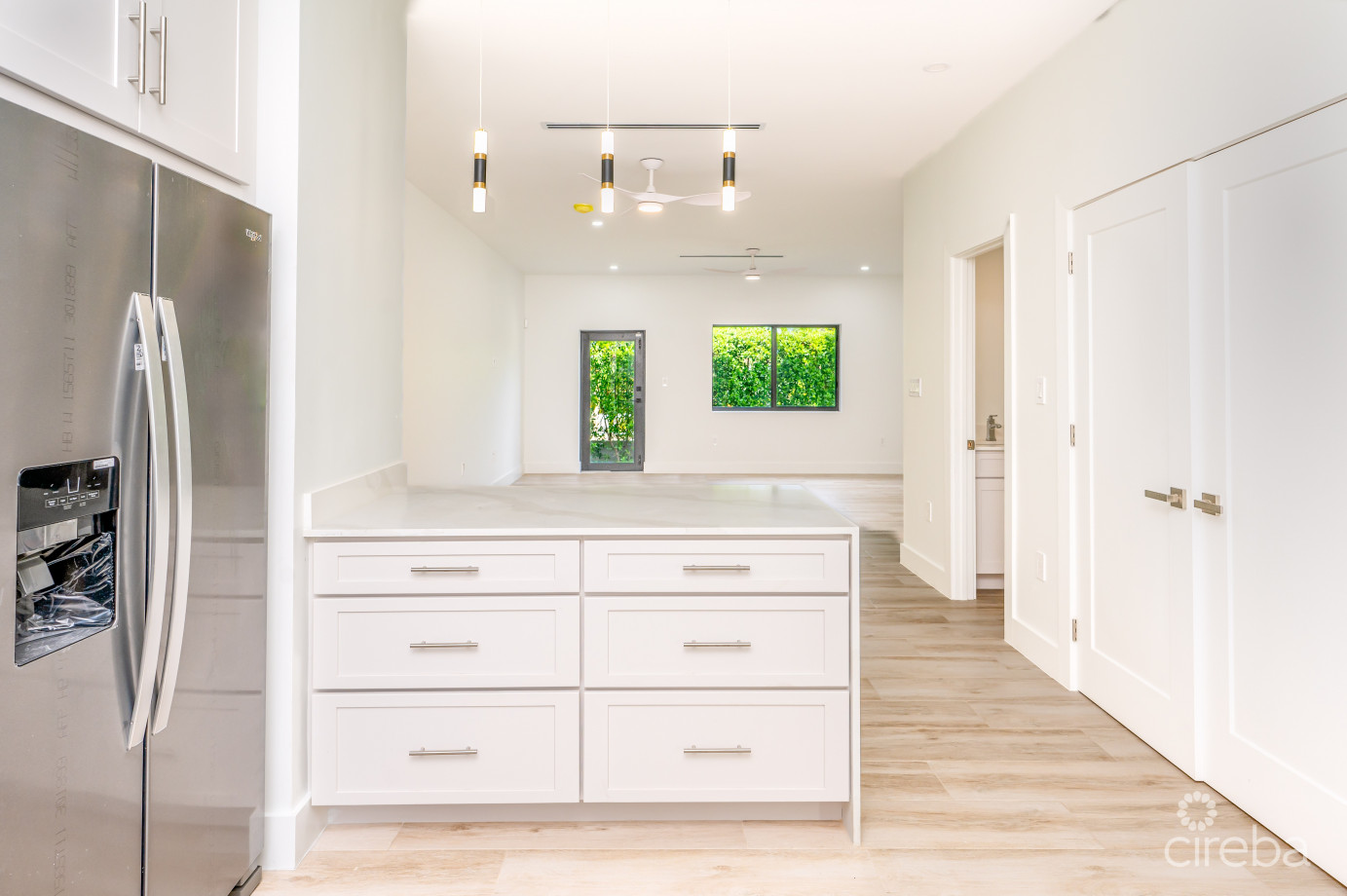 Lavania Court - Gated - Large 2 Bed 2.5 Bath Townhomes