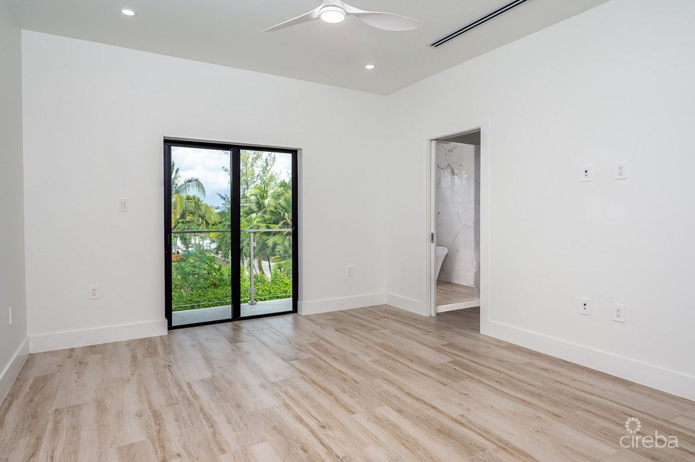 Lavania Court - Gated - Large 2 Bed 2 Bath Townhomes