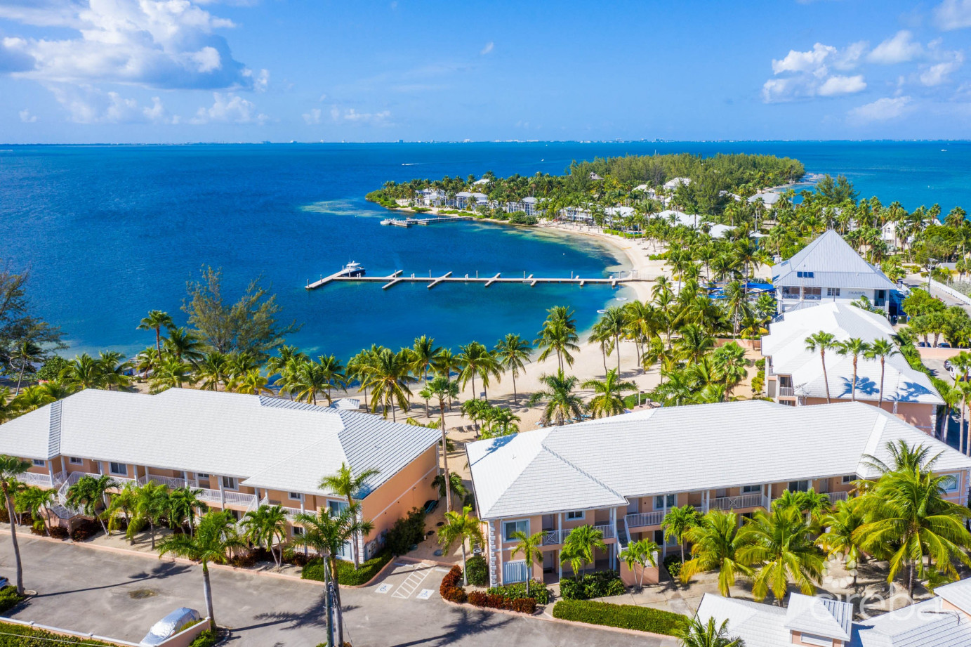 Kaibo 20, Beach Front Condo