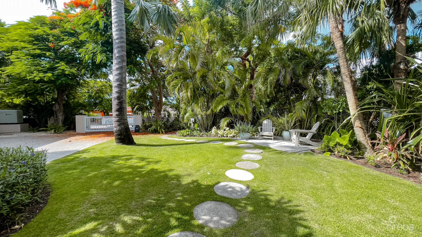 Oceanfront Home North West Point