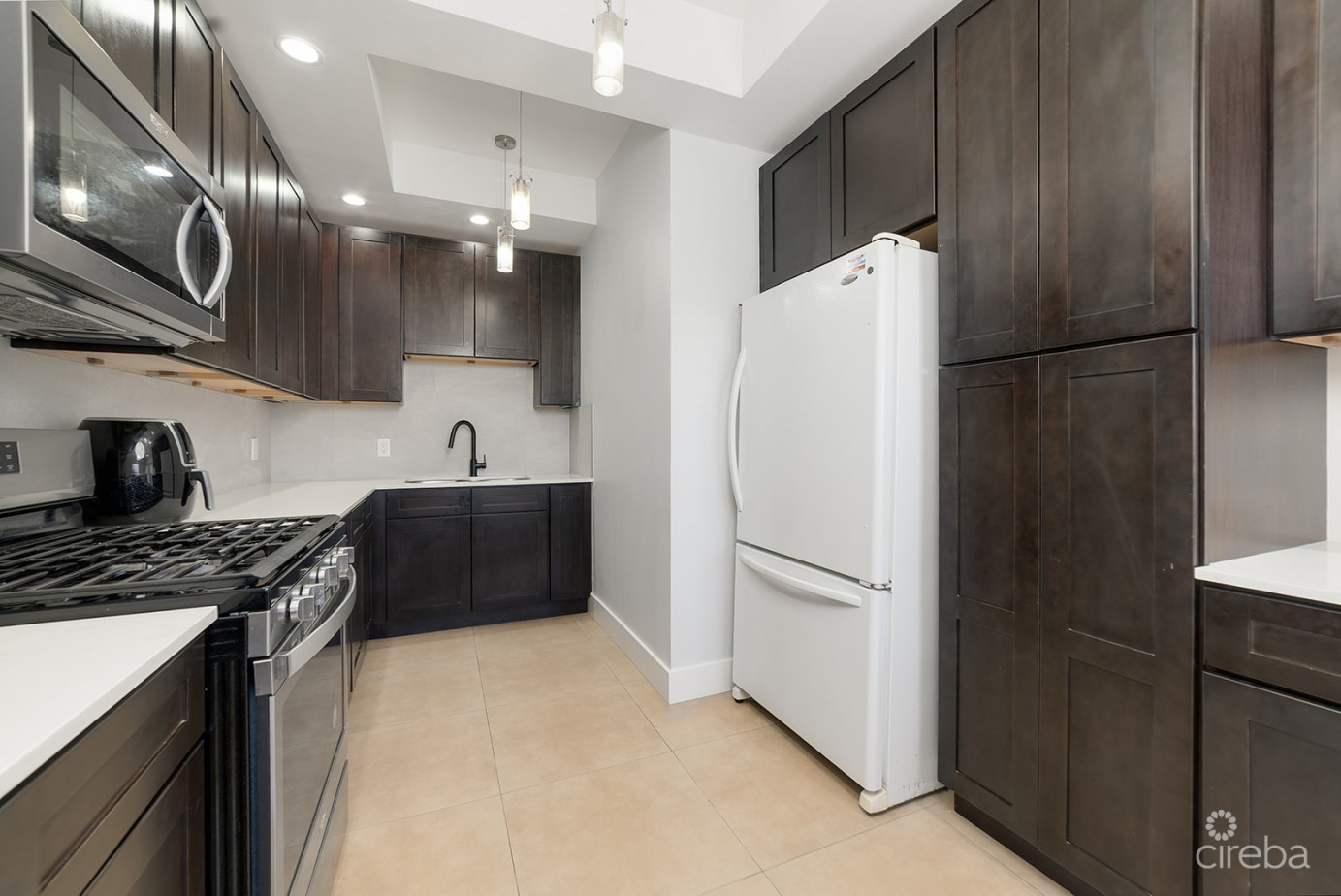 Vista On North West Point Rd + 0.20 Acre Land Lot