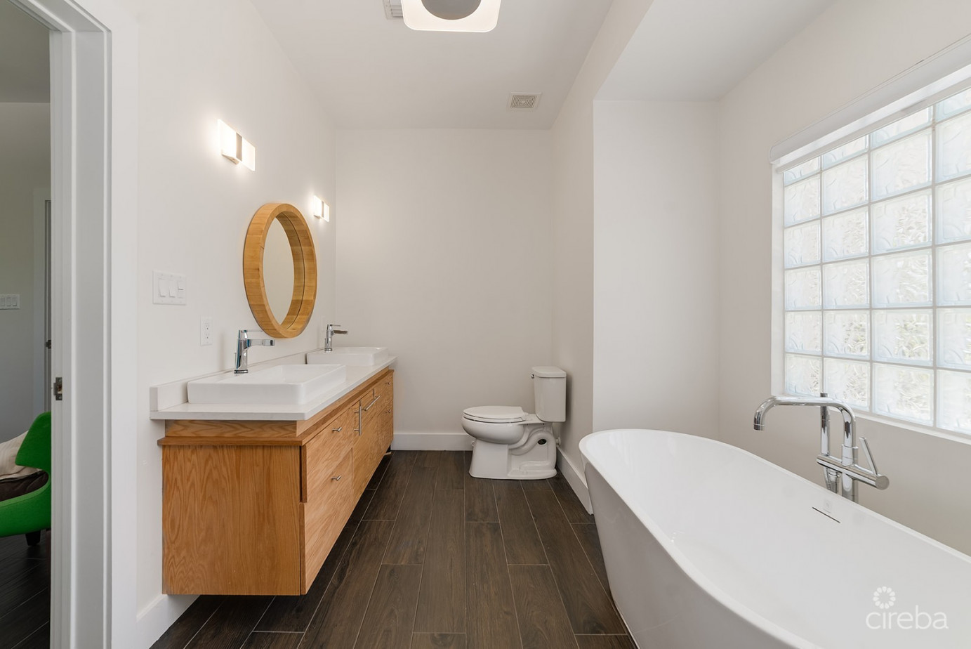 Vista On North West Point Rd + 0.20 Acre Land Lot