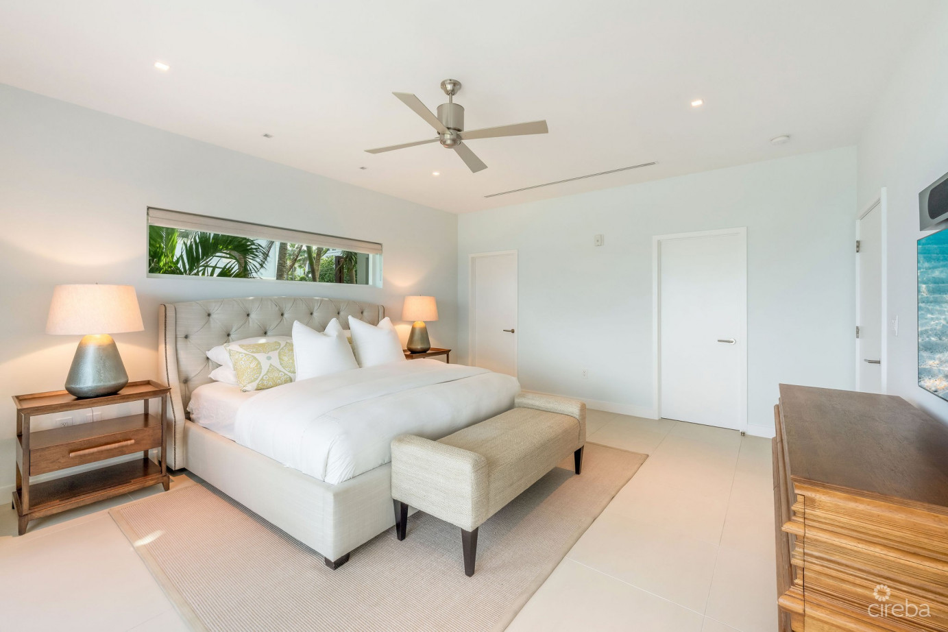 Oceana 105 – Grand Terrace Oceanfront Residence