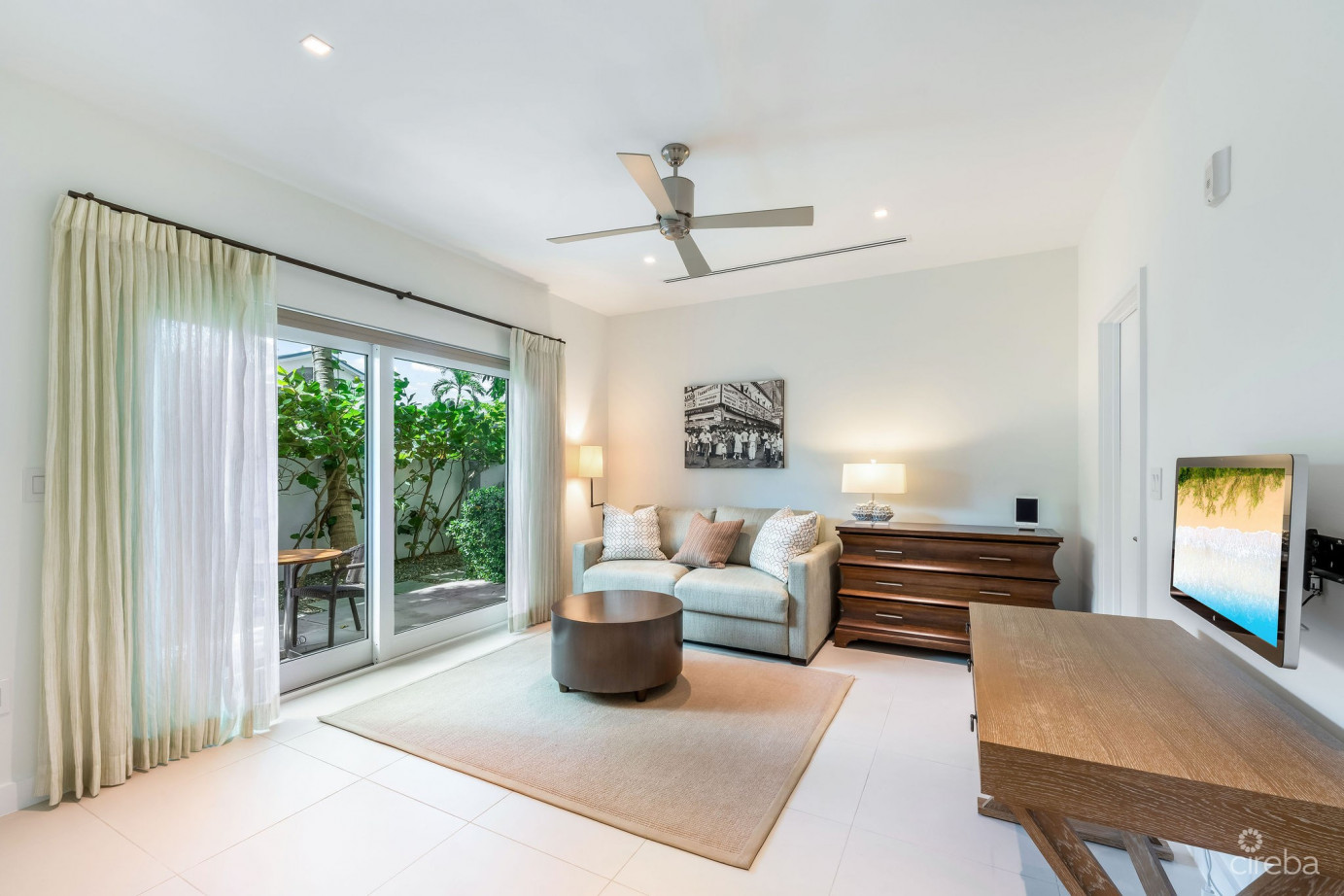 Oceana 105 – Grand Terrace Oceanfront Residence