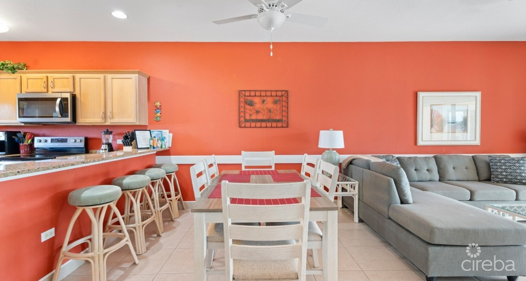 Kaibo Phase 2, Top Floor Condo With Storage Unit