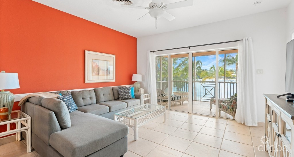 Kaibo Phase 2, Top Floor Condo With Storage Unit