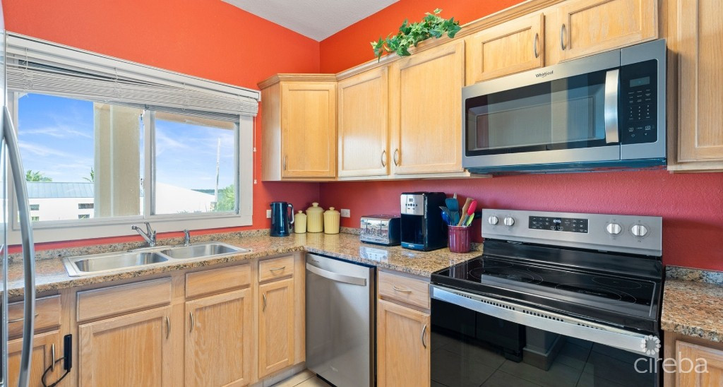 Kaibo Phase 2, Top Floor Condo With Storage Unit