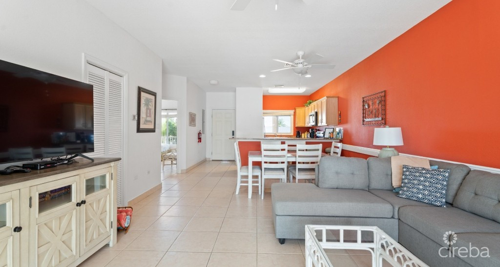 Kaibo Phase 2, Top Floor Condo With Storage Unit