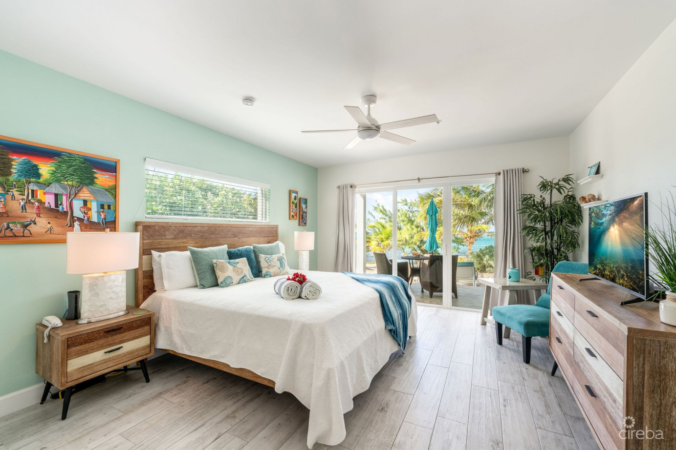 The Cottages In East End  Boutique Hotel