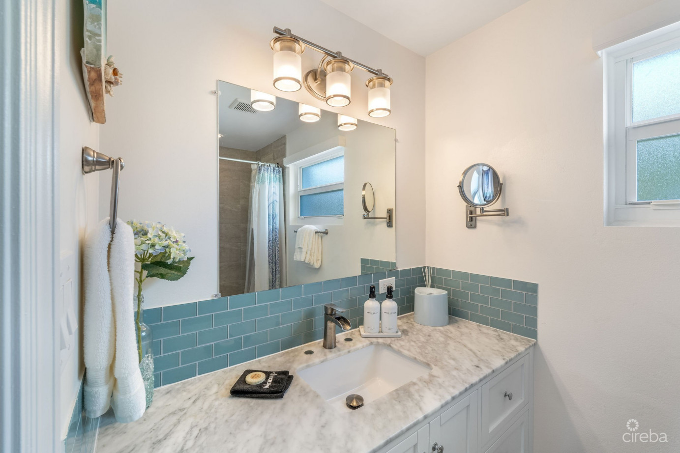 The Cottages In East End  Boutique Hotel