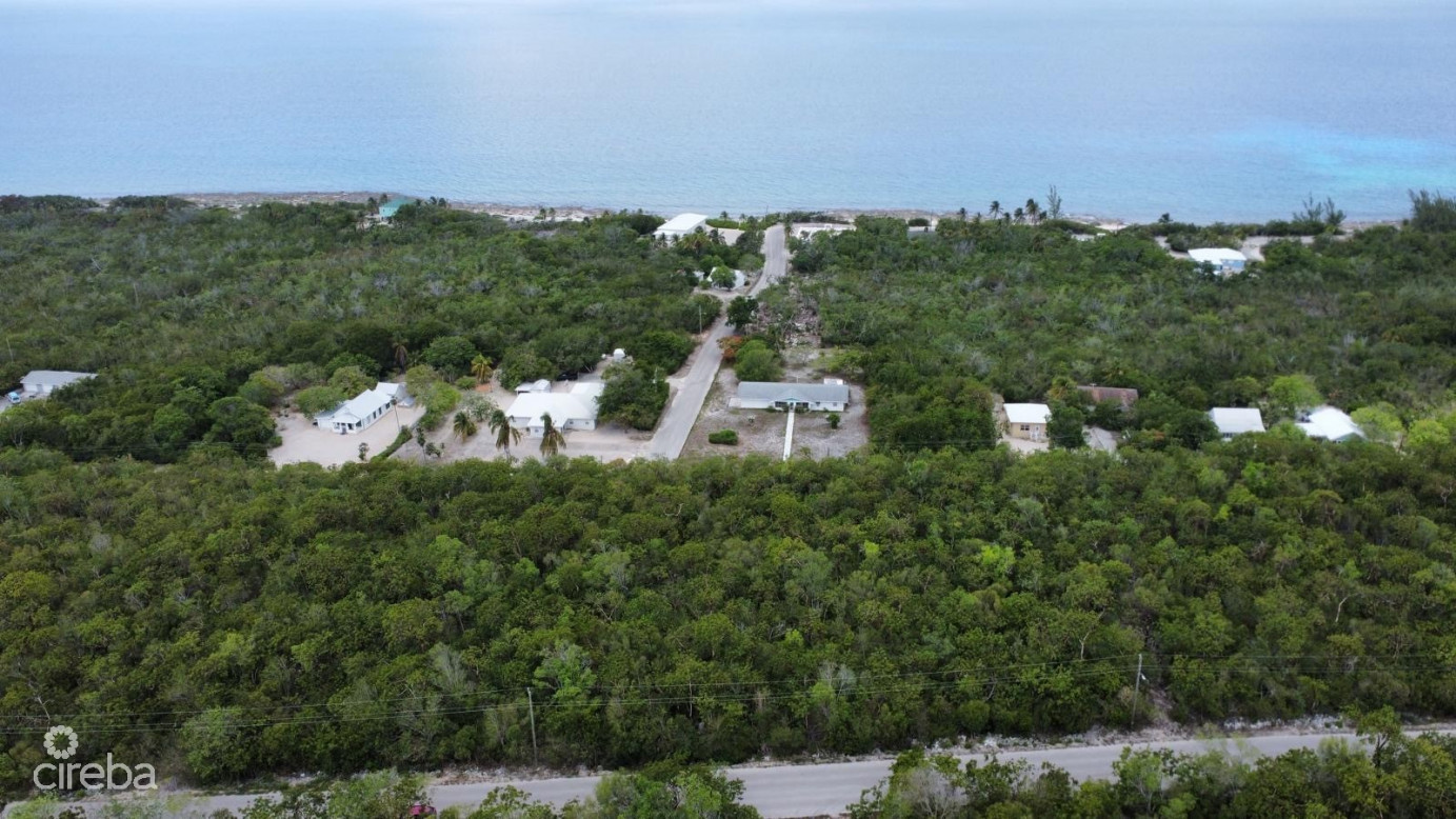 Capt Mabry Dr  Cayman Brac  Bluff Oversized Parcel
