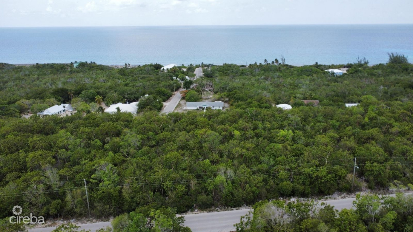 Capt Mabry Dr  Cayman Brac  Bluff Oversized Parcel