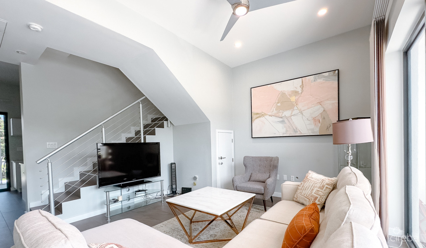 63 Vela, South Sound