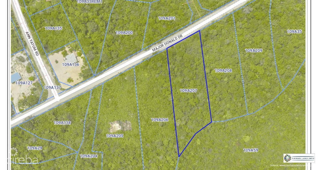 On The Bluff - Cayman Brac Land