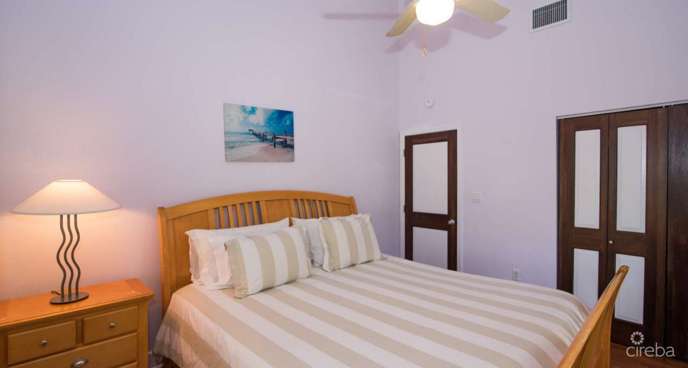 Direct Beach Front East End Paradise Villas 4 Bedroom Home