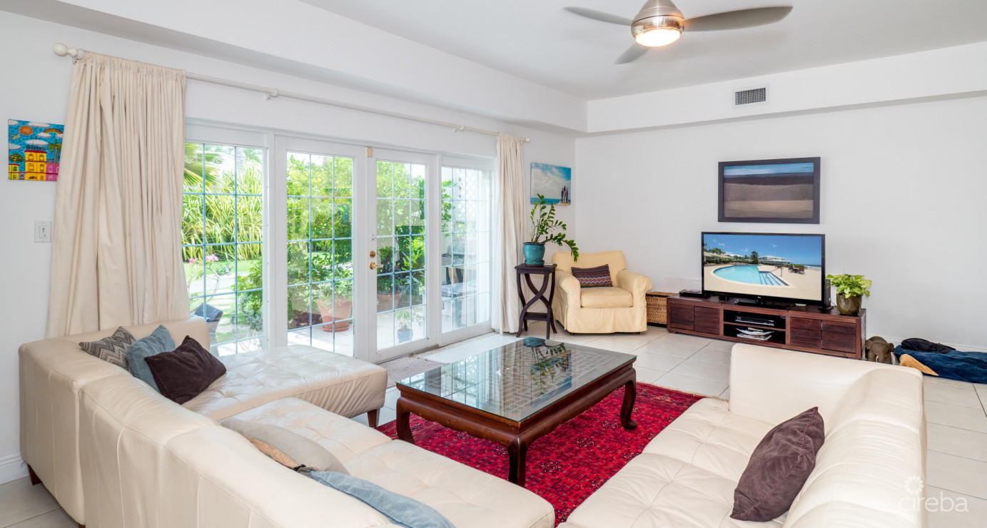 South Sound Ocean Front 4 Bed Windsor Village 25