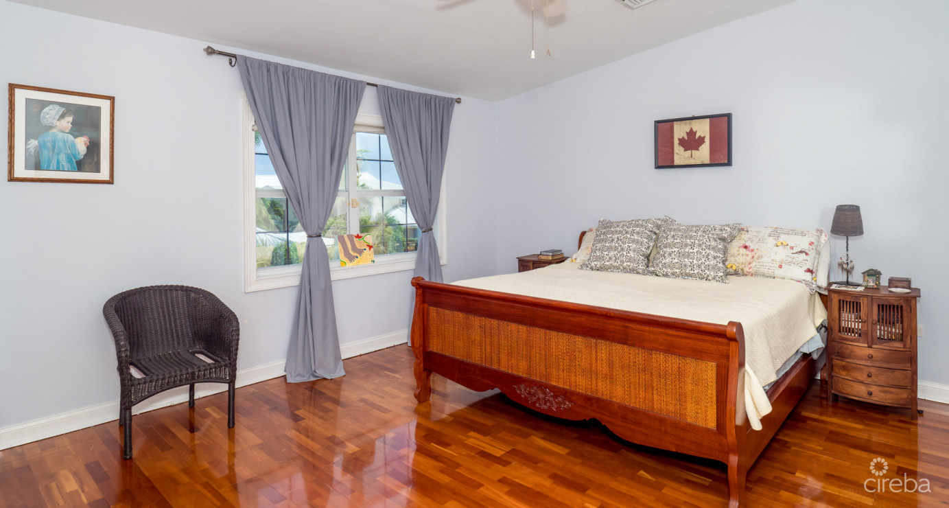 South Sound Ocean Front 4 Bed Windsor Village 25