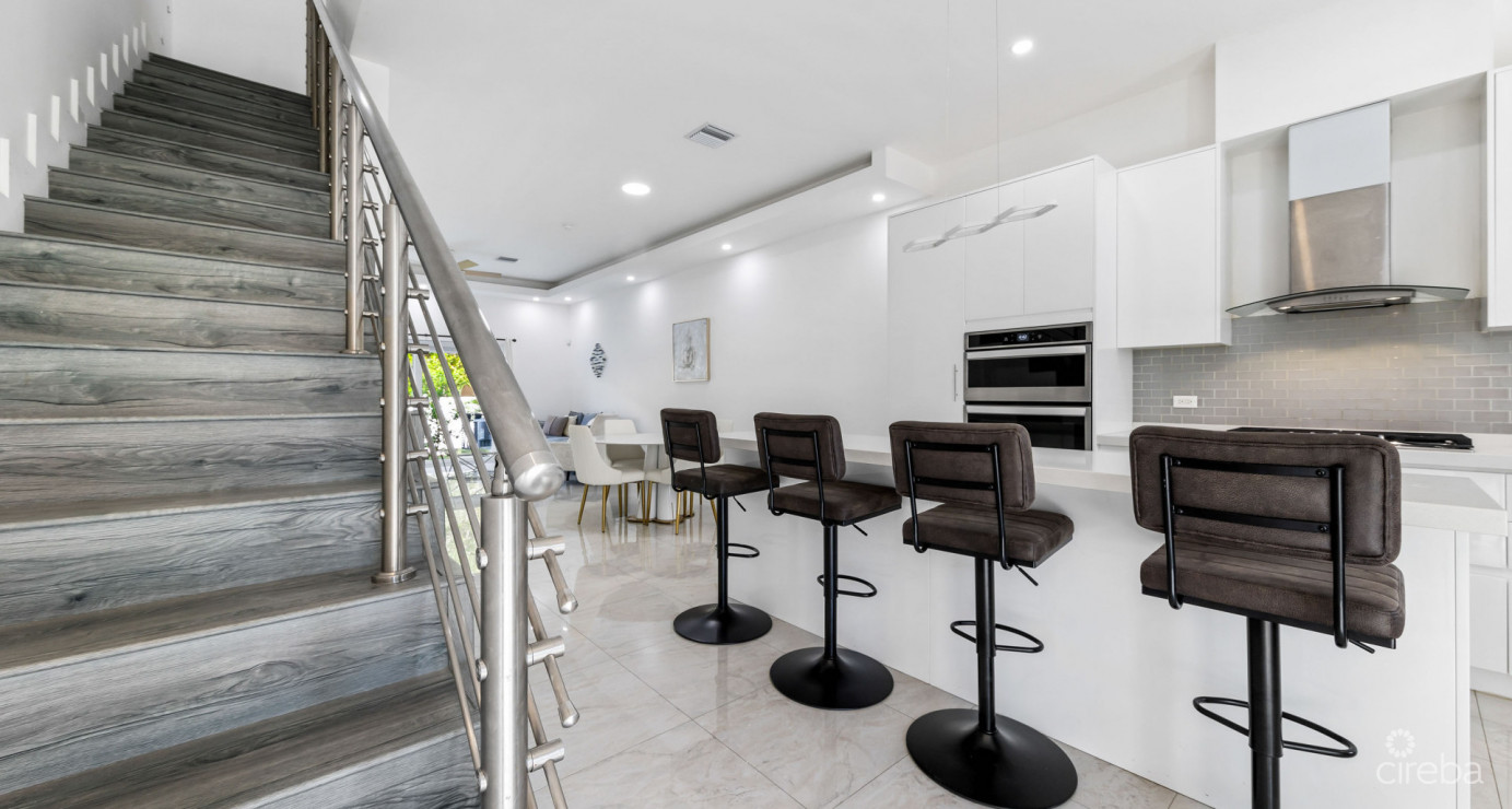 The Mantras #36 (2 Bed, 2.5 Bath South Sound Townhome)