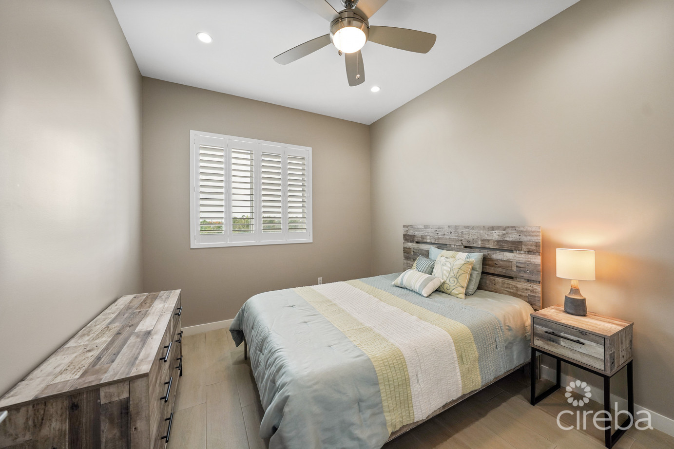 Ocean Crest #21, George Town Waterfront