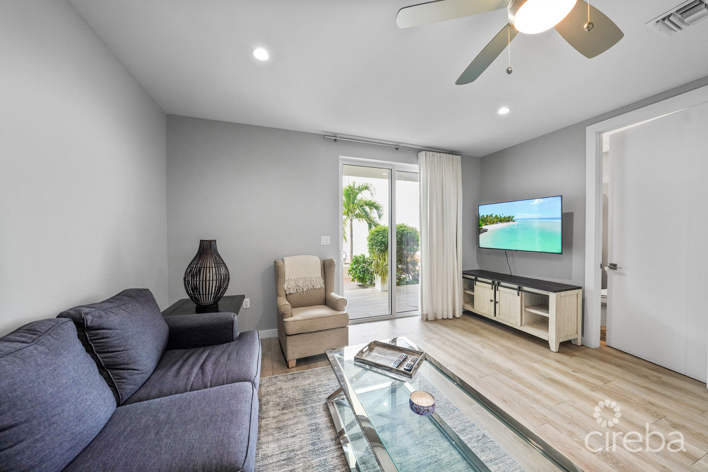 Ocean Crest #21, George Town Waterfront