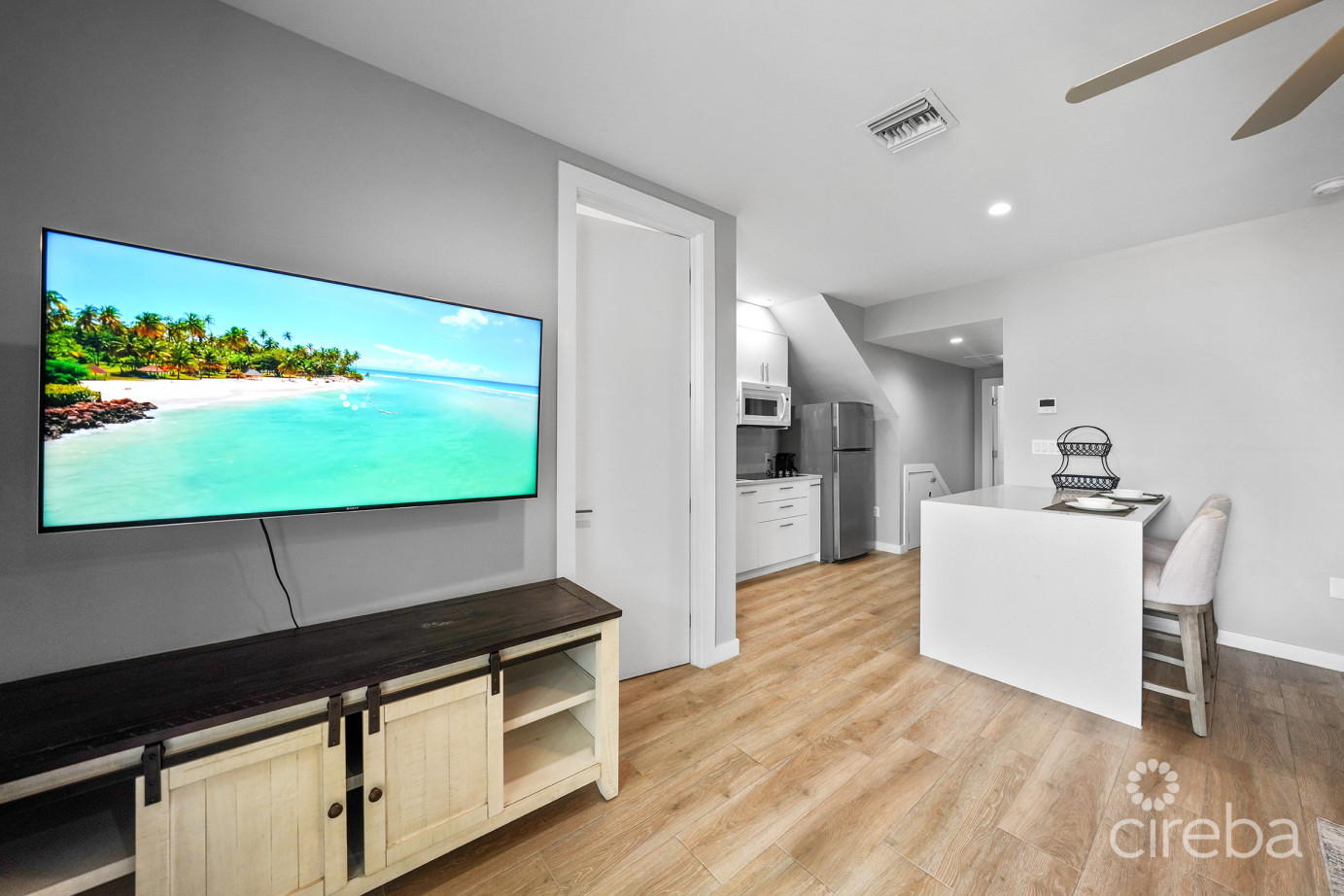 Ocean Crest #21, George Town Waterfront