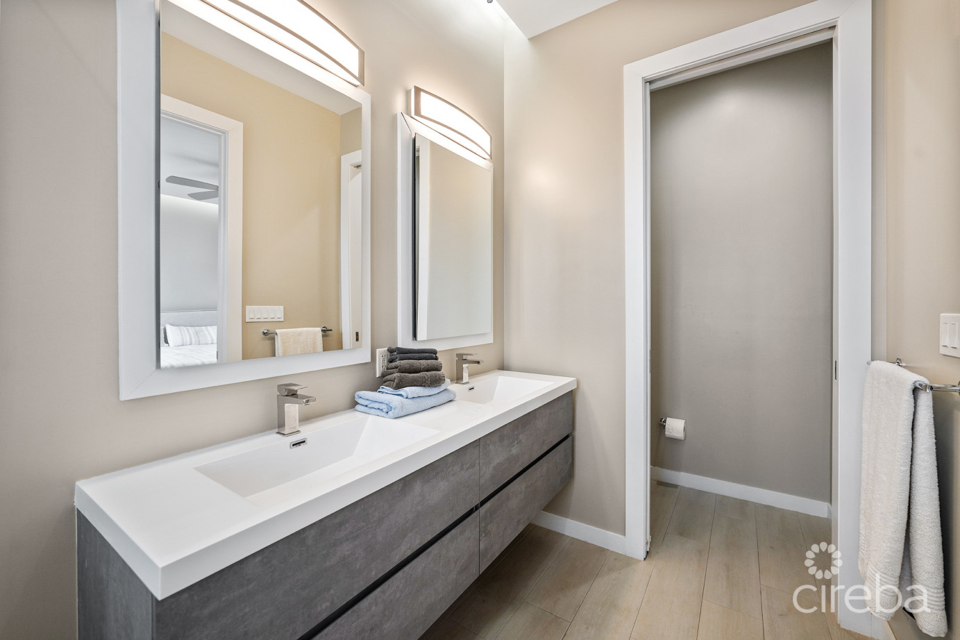 Ocean Crest #21, George Town Waterfront