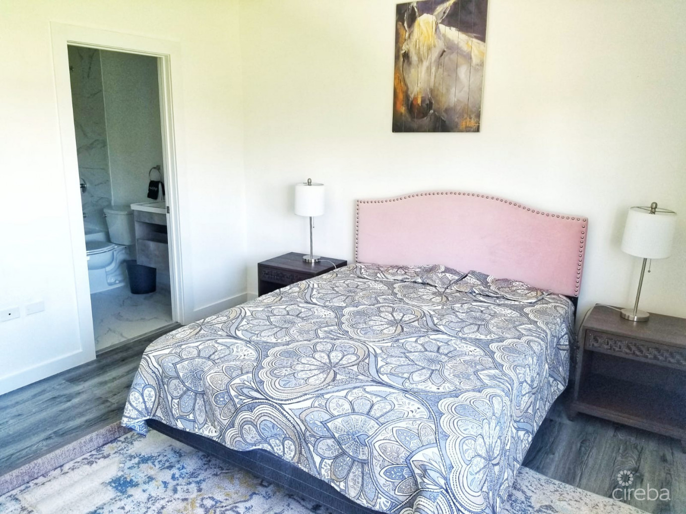 Royal Pines Spacious Townhouse Style Condo