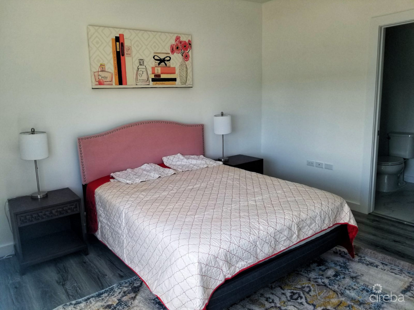 Royal Pines Spacious Townhouse Style Condo