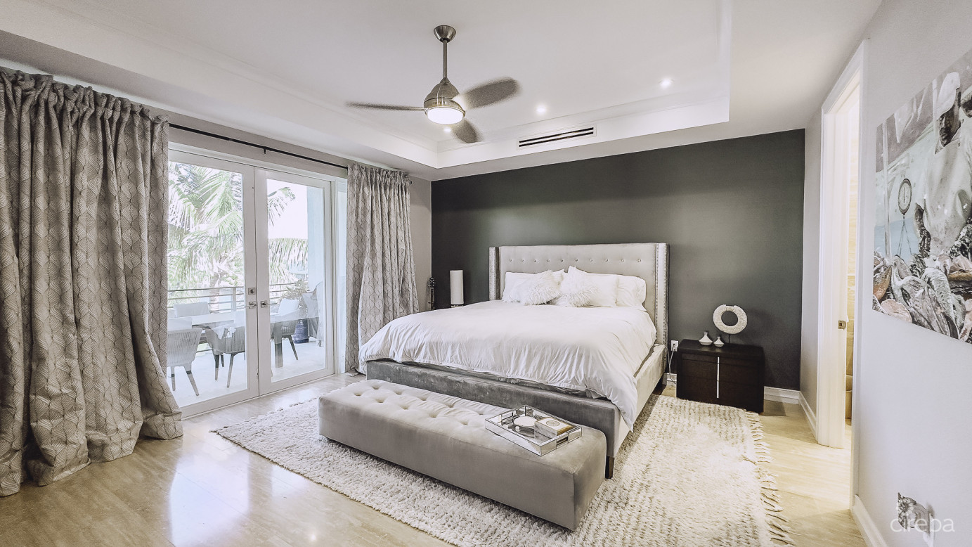 Smb Corridor 4 Bed -the Drake